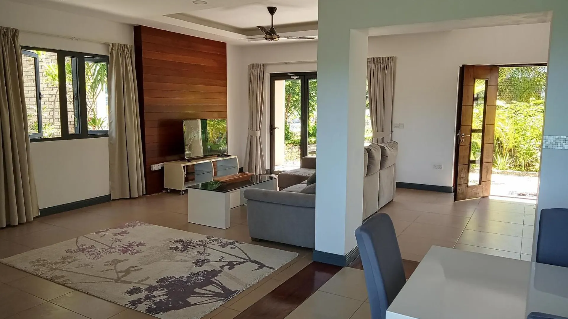 Apartamento Isla Holiday Home Anse Royale
